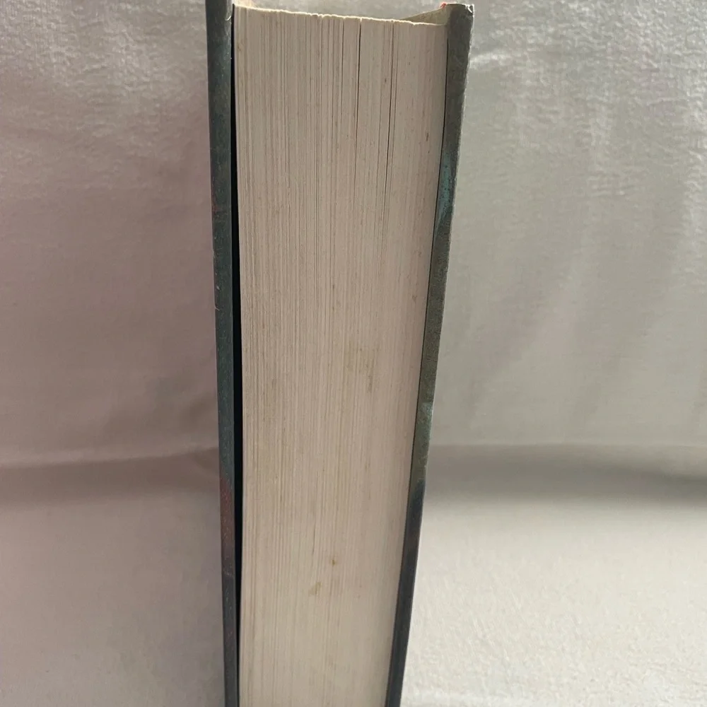 Scholastic Harry Potter Book Collection - Used 2 - 5 ( book 5 has no cover ) - Picture 10 of 15